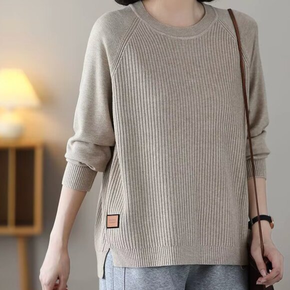 New Crew Neck High-Low Sweater - Picture 5 of 5